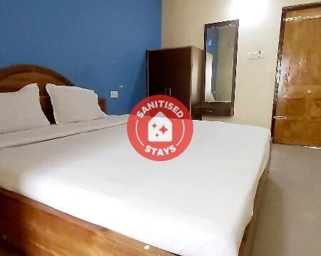 Spot On 80624 Hotel Niladri Complex 普里 外观 照片