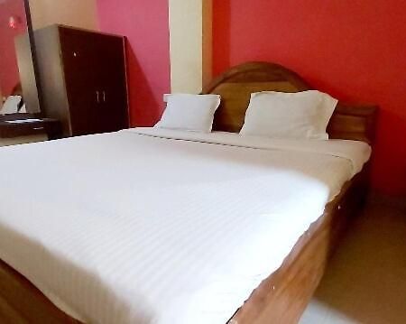 Spot On 80624 Hotel Niladri Complex 普里 外观 照片