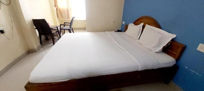 Spot On 80624 Hotel Niladri Complex 普里 外观 照片