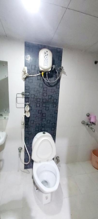 Spot On 80624 Hotel Niladri Complex 普里 外观 照片