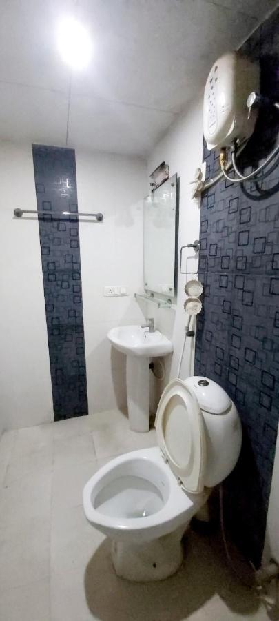 Spot On 80624 Hotel Niladri Complex 普里 外观 照片